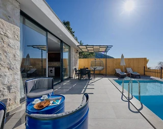 Kaş İslamlar'da Muhteşem Doğa Manzaralı, Özel Havuzlu, Kiralık Villa - 4