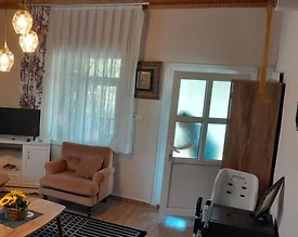 İstanbul Arnavutköy'de Havalimanına Yakın Konumda, Bahçeli, 2+1 Ev - 2