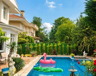 İstanbul Kumköy'de Modern Tasarımlı, Özel Havuzlu, Merkezi Villa - 3