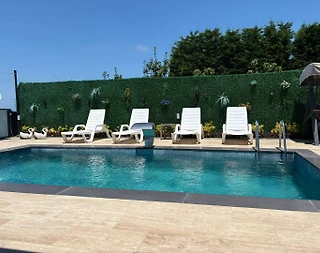 İstanbul Şile'de Muhteşem Manzaralı, Isıtmalı Havuzlu, Lüks Villa - 4