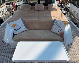 Fethiye Göcek'te Masmavi Sularda, Lüks Tasarımlı, Konforlu Motoryat - 3