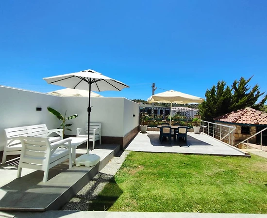 İzmir Çeşme'de Denize Yakın, 2 Kişilik, Modern Suit - 1