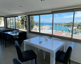 İzmir Çeşme'de Çekirdek Ailelere Uygun, Manzaralı Konforlu Tatil Evi - 2