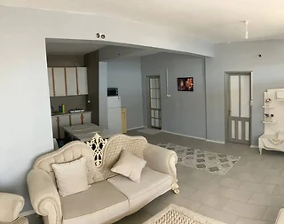 Dikili Çandarlı'da Geniş Ailelere Uygun, Deniz Manzaralı, Kiralık Ev - 4