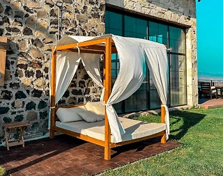 İzmir Foça'da Lüks Tasarımlı, Özel Havuzlu, Konforlu Villa - 5