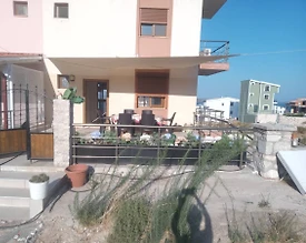 İzmir Karaburun'da Merkezi Konumda, 6 Kişilik, Konforlu Villa - 2