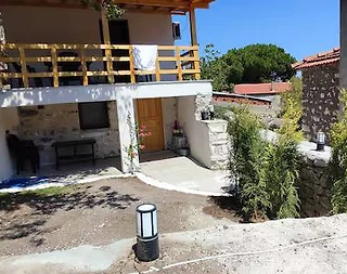 İzmir Karaburun'da Muhteşem Doğa İçerisinde, Tatil Evi - 3