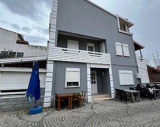 İzmir Urla'da Denize Yakın, Bahçeli, 8 Kişilik Villa - 1