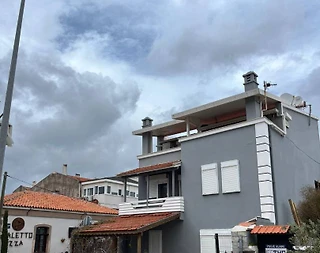 İzmir Urla'da Denize Yakın, Bahçeli, 8 Kişilik Villa - 2