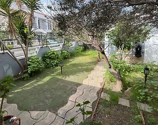 İzmir Urla'da Denize Yakın, Bahçeli, 8 Kişilik Villa - 4
