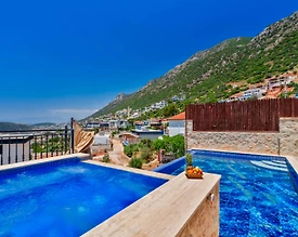 Kaş Bezirgan'da Merkeze Yakın, Özel Havuzlu, Otantik Villa - 2
