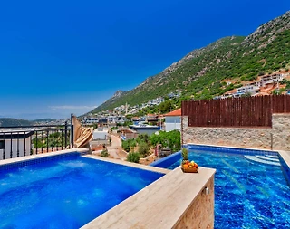 Kaş Bezirgan'da Merkeze Yakın, Özel Havuzlu, Otantik Villa - 2