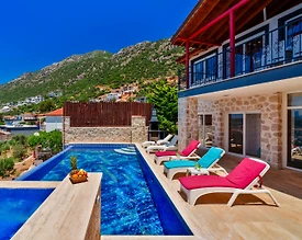 Kaş Bezirgan'da Merkeze Yakın, Özel Havuzlu, Otantik Villa - 3