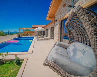 Kaş Üzümlü'de Doğa İçerisinde, Özel Havuzlu, Jakuzili, Lüks Villa - 2