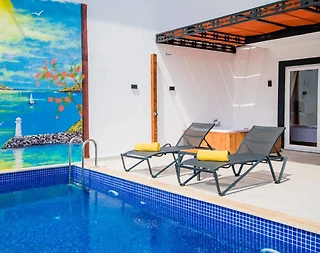 Kalkan Ulugöl'de Merkeze Yakın Konumda, Özel Havuzlu, Konforlu Villa - 2