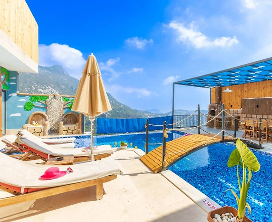 Kaş İslamlar'da Sakin Konumda, Kapalı Havuzlu, 4 Kişilik Villa - 1