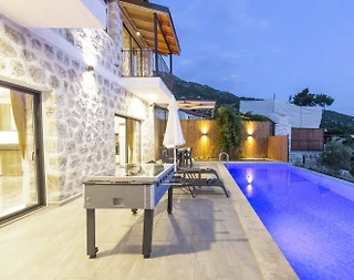 Kaş İslamlar'da Otantik Tasarımlı, Özel Havuzlu, Taş Villa - 4