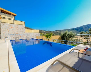 Kaş Bezirgan'da Çocuk Oyun Alanlı, Özel Havuzlu, Bahçeli Villa - 5