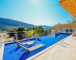 Kaş Bezirgan'da Çocuk Oyun Alanlı, Özel Havuzlu, Bahçeli Villa - 3