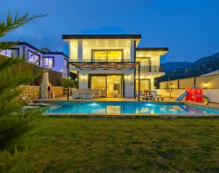 Kaş İslamlar'da Şehirden Uzakta, Özel Havuzlu, 3+1 Villa - 2