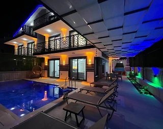 Fethiye Karagedik'de Modern Tasarımlı, Özel Havuzlu, Konforlu Villa - 1