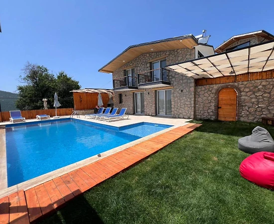 Kaş Sarıbelen'de Doğa İle İç İçe, Özel Havuzlu, 3+1 Villa - 1