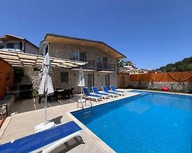 Kaş Sarıbelen'de Doğa İle İç İçe, Özel Havuzlu, 3+1 Villa - 3