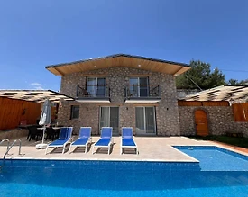 Kaş Sarıbelen'de Doğa İle İç İçe, Özel Havuzlu, 3+1 Villa - 2