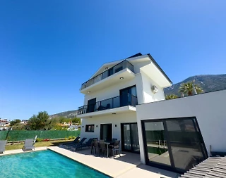 Fethiye Ölüdeniz'de Huzur Dolu Doğada, Özel Havuzlu, Merkezi Villa - 1