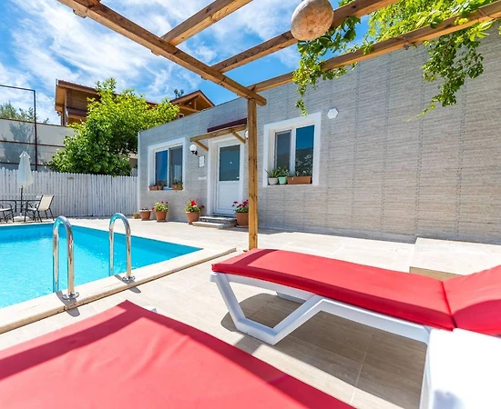 Kaş İslamlar'da Doğa İle İç İçe, Özel Havuzlu, 2 Kişilik Villa - 1