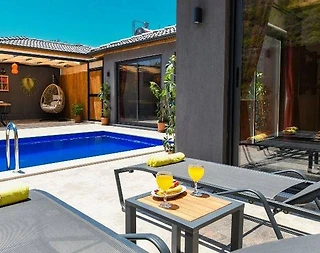 Kaş Gelemiş'te Sakin Konumda, Özel Havuzlu, Jakuzili Balayı Villası - 4