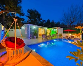 Kaş İslamlar'da Çiftlere Uygun, Özel Havuzlu, Jakuzili Villa - 2