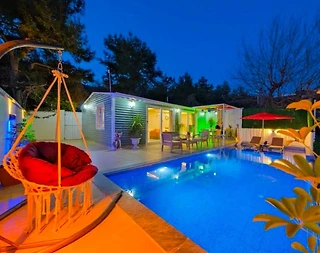 Kaş İslamlar'da Çiftlere Uygun, Özel Havuzlu, Jakuzili Villa - 2