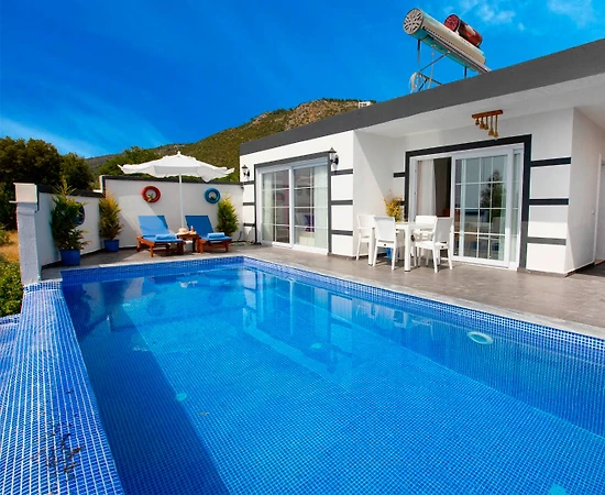 Kaş Üzümlü'de Şehirden Uzakta, Özel Havuzlu, Balayı Villası - 1