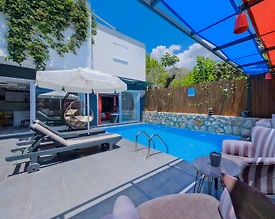 Kaş Üzümlü'de Balayı Çiftlerine Uygun, Özel Havuzlu, Jakuzili Villa - 3