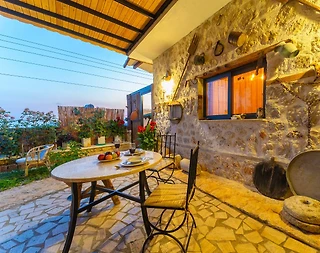 Kaş Bezirgan'da Doğa İçerisinde, Özel Havuzlu, Konforlu Villa - 3