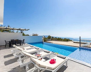 Kaş İslamlar'da Doğa İle İç İçe, Özel Havuzlu, Jakuzili Villa - 4