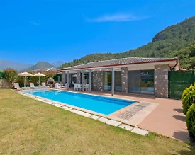 Fethiye Kayaköy'de Huzurlu Doğada, Özel Havuzlu, Bahçeli Villa - 3