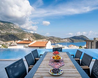 Kalkan'da Deniz ve Doğa Manzaralı, Sonsuzluk Havuzlu, Jakuzili Villa - 5
