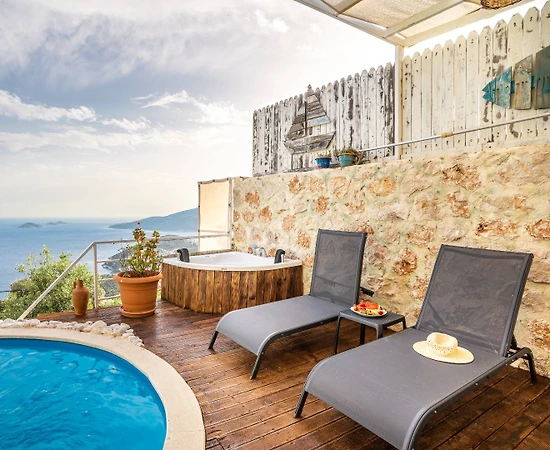 Kaş Kördere'de Enfes Deniz Manzaralı, Özel Havuzly, 1+1 Villa - 1