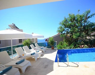 Kaş Kalkan'da Merkezi Konumda, Özel Havuzlu, Jakuzili Villa - 5