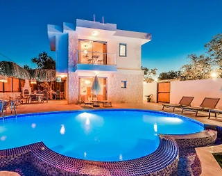 Kaş Gelemiş'te Çekirdek Ailelere Uygun, Özel Havuzlu, Otantik Villa - 3