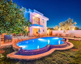 Kaş Gelemiş'te Çekirdek Ailelere Uygun, Özel Havuzlu, Otantik Villa - 1