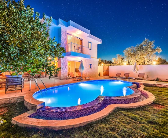 Kaş Gelemiş'te Çekirdek Ailelere Uygun, Özel Havuzlu, Otantik Villa - 1