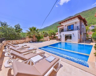 Kaş Çukurbağ'da Sakin Konumda, Özel Havuzlu, Jakuzili, Kiralık Villa  - 1