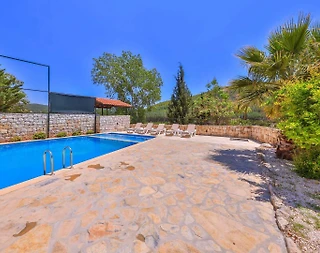 Kaş Çukurbağ'da Sakin Konumda, Özel Havuzlu, Jakuzili, Kiralık Villa - 2