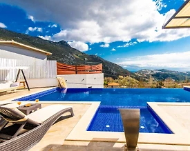 Kaş İslamlar'da Muhteşem Doğa Manzaralı, Jakuzili, Modern Villa - 3