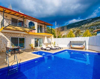 Kaş İslamlar'da Muhteşem Doğa Manzaralı, Jakuzili, Modern Villa - 1