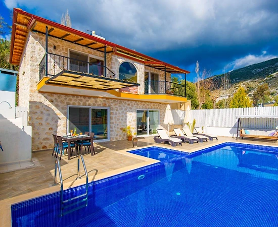 Kaş İslamlar'da Muhteşem Doğa Manzaralı, Jakuzili, Modern Villa - 1