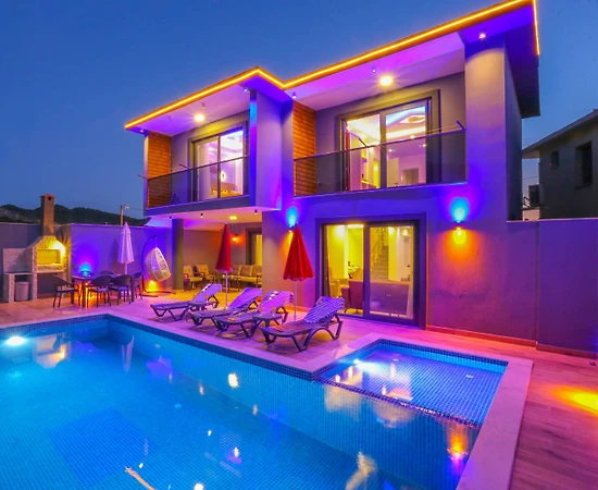 Kaş Bayındır'da Müthiş Doğa Manzaralı, Özel Havuzlu, Kiralık Villa - 1